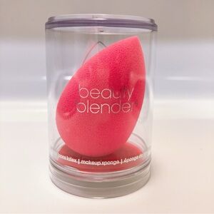 NEW Beauty blender Makeup Sponge Mid-Sized 2026